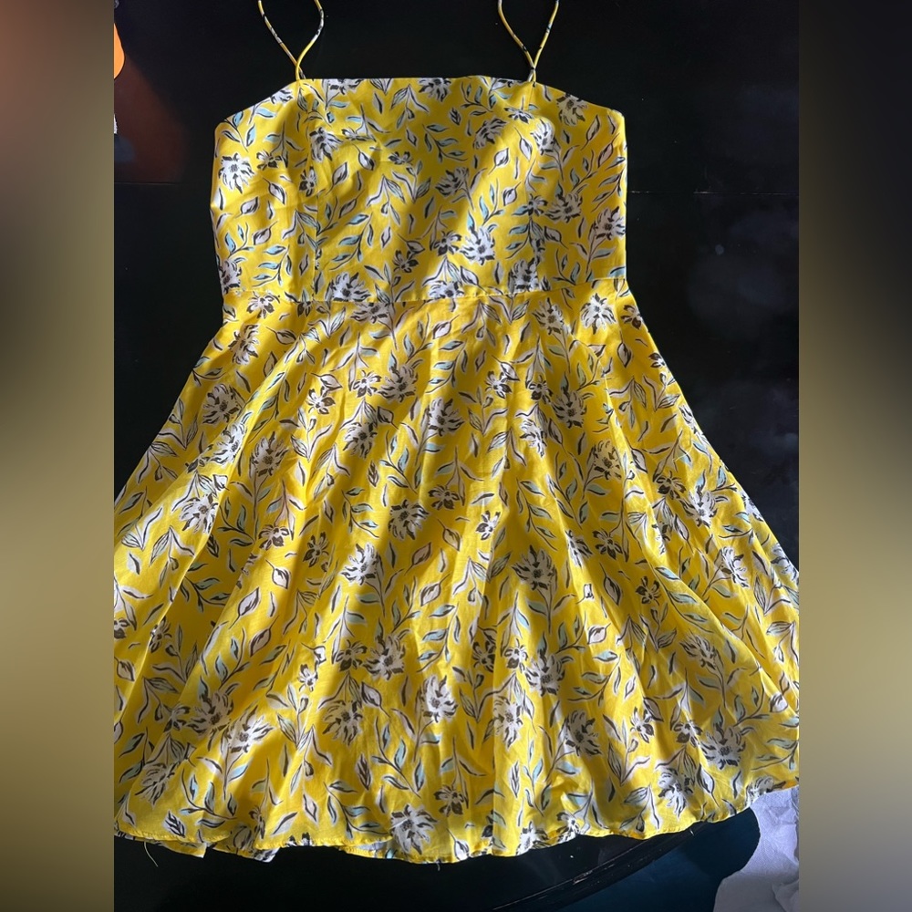 Alice + Olivia yellow mini dress